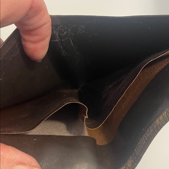 Louis Vuitton Dark Brown Monogram Wallet - Picture 5 of 8